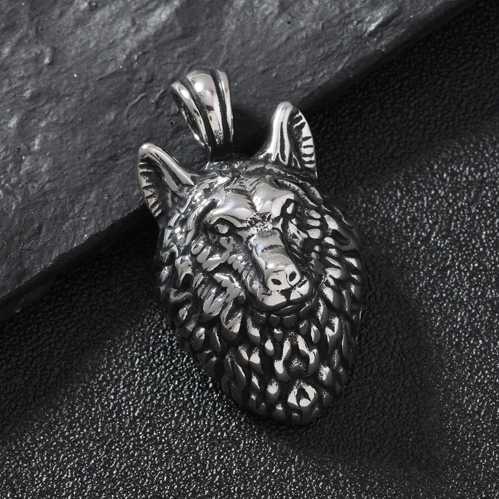 Wolf head