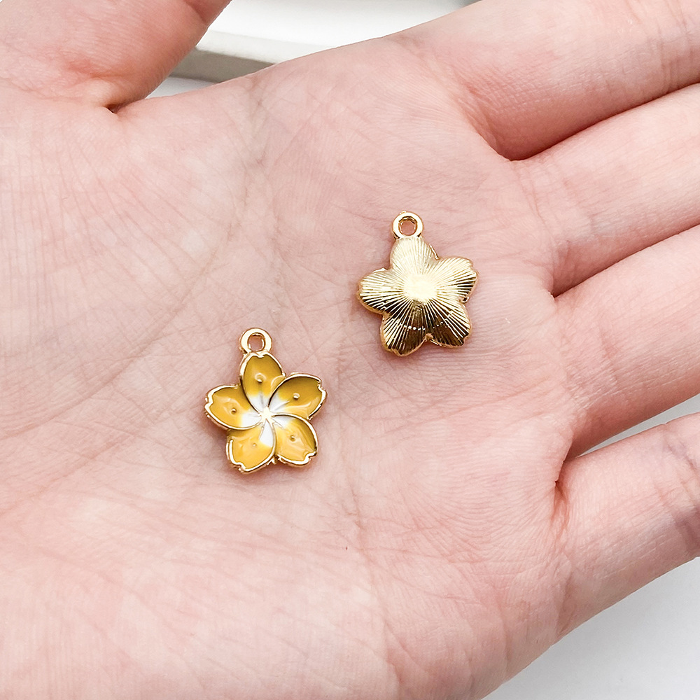 1 yellow drip daisies 16x13mm-19626-0.7g