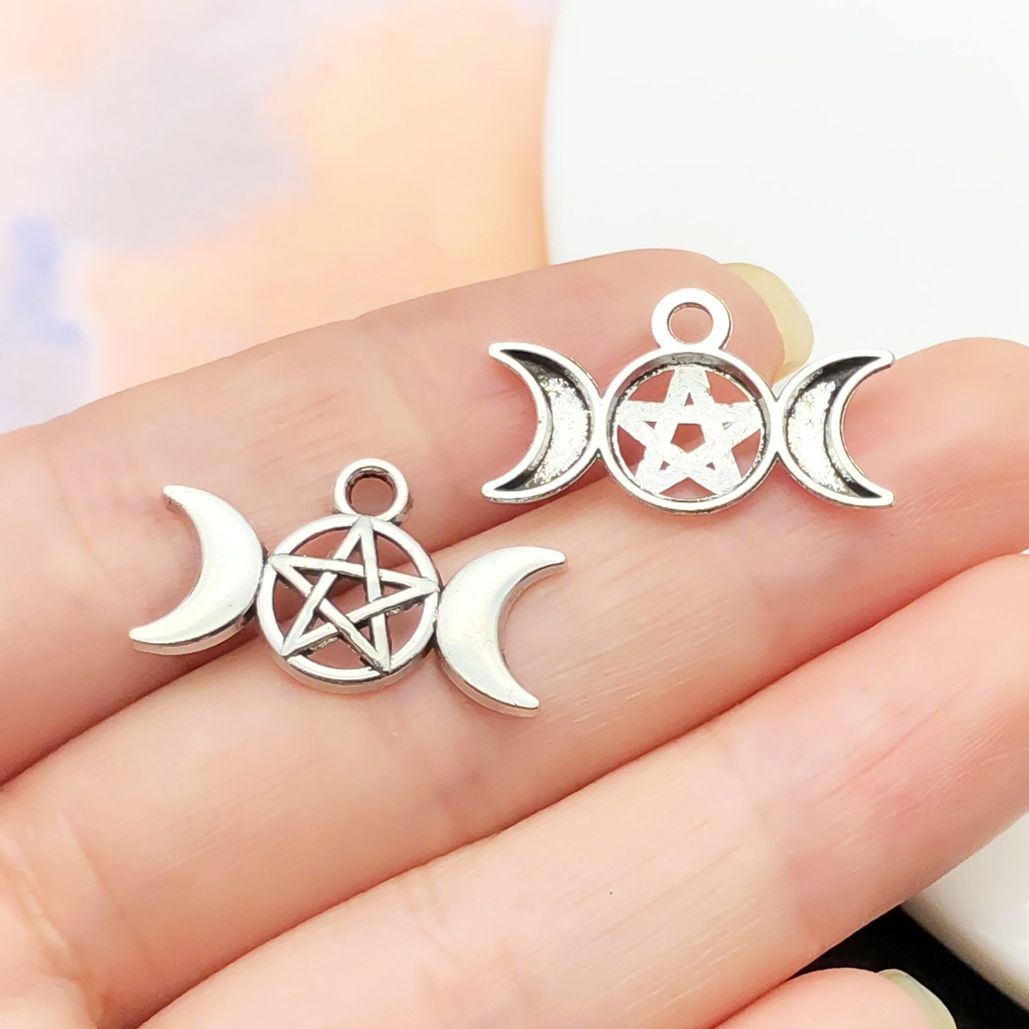 21424-1 ancient silver zinc alloy candy shape moon star 13x22mm-0.6g