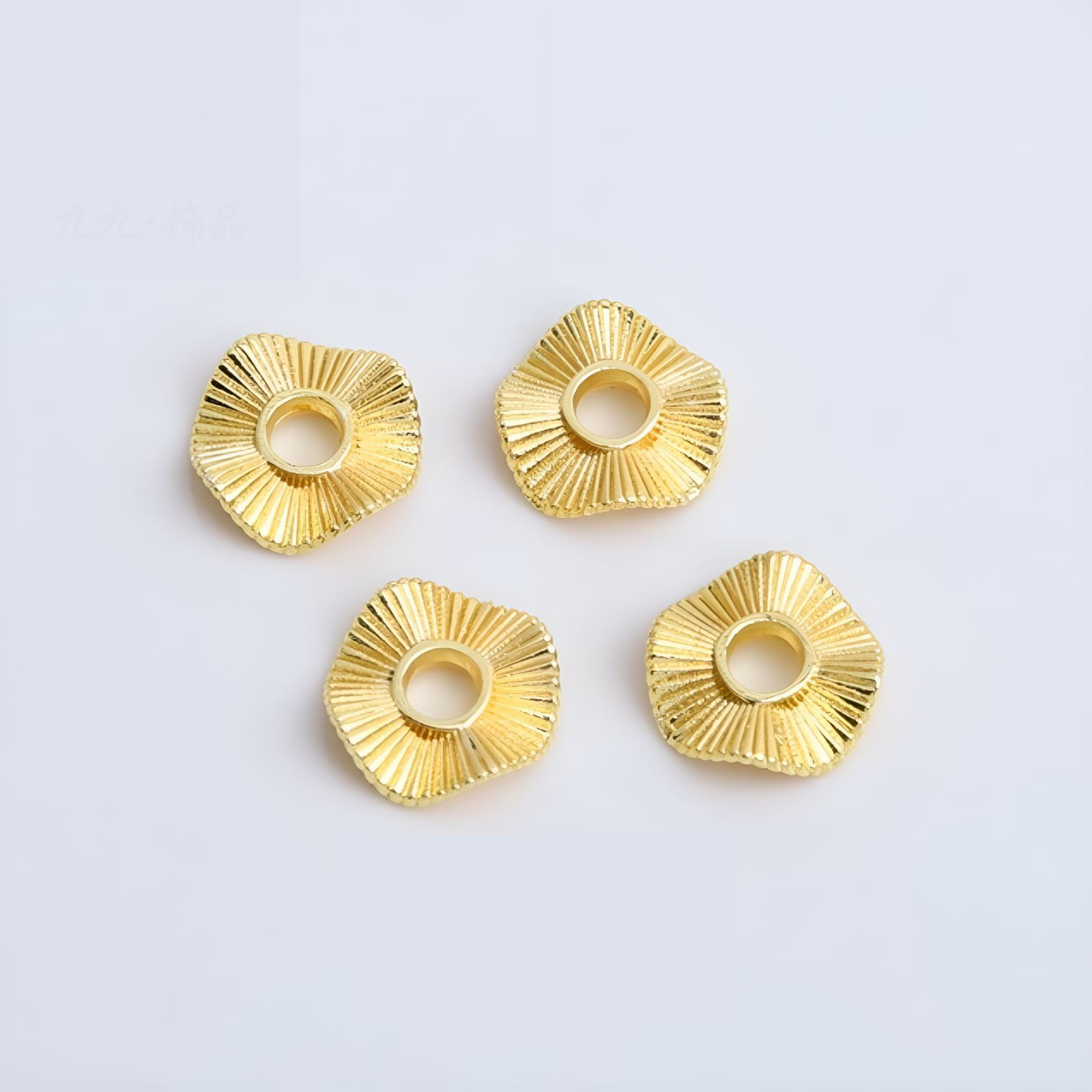 18k gold/1 piece (color retention)