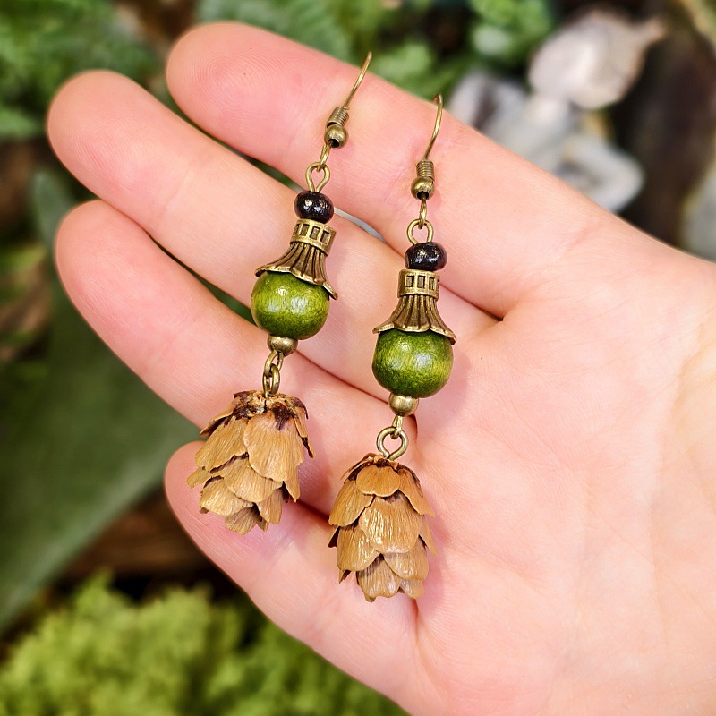 Pine cone style