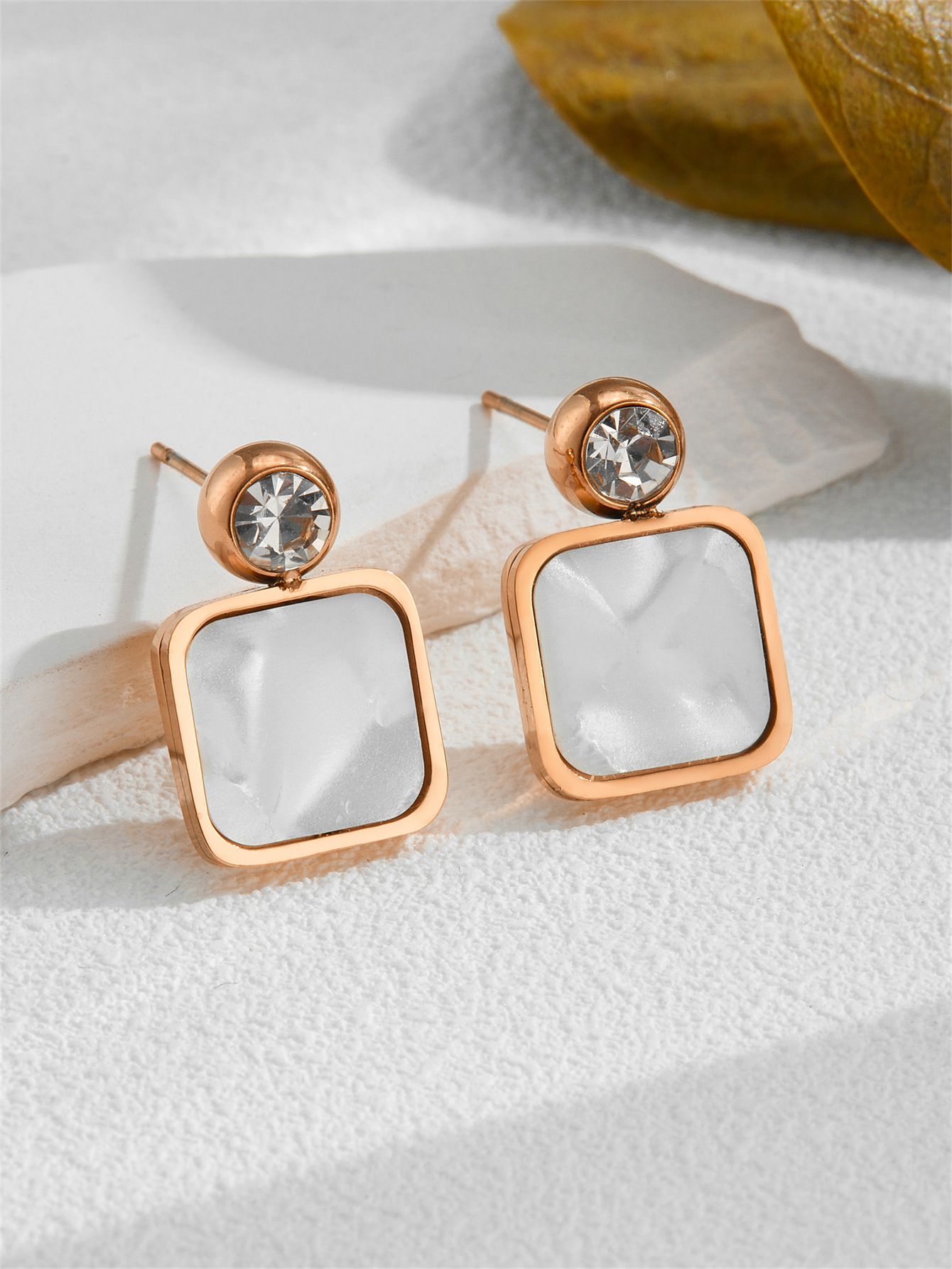 rose gold color