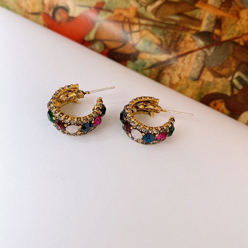 earring