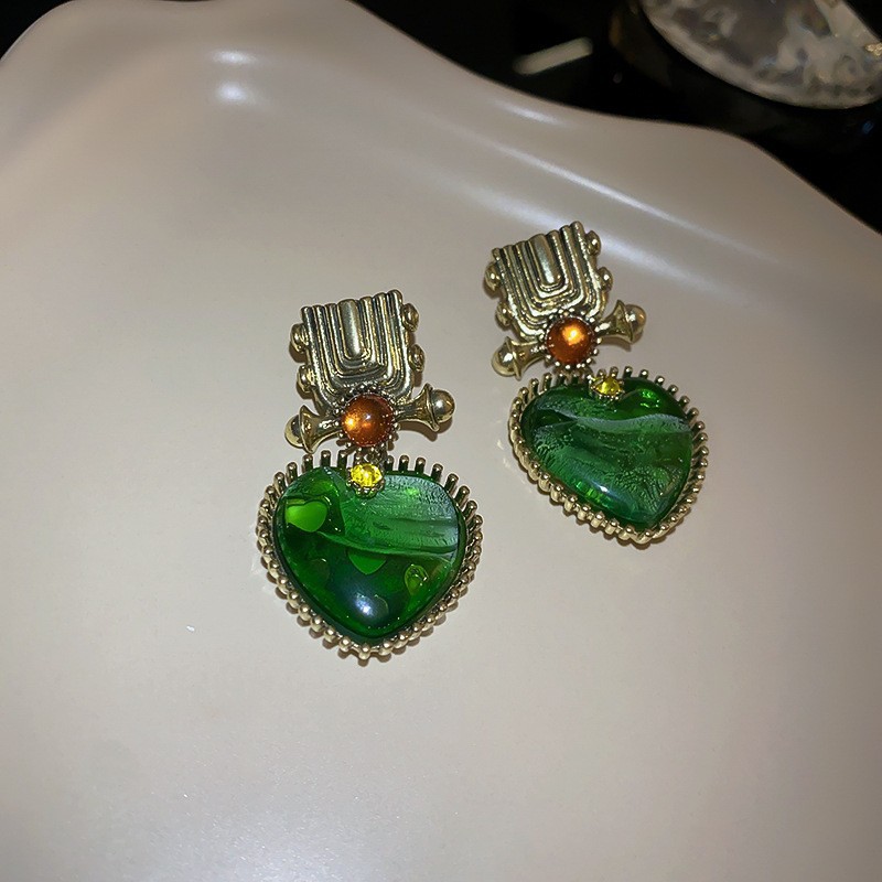8 # green