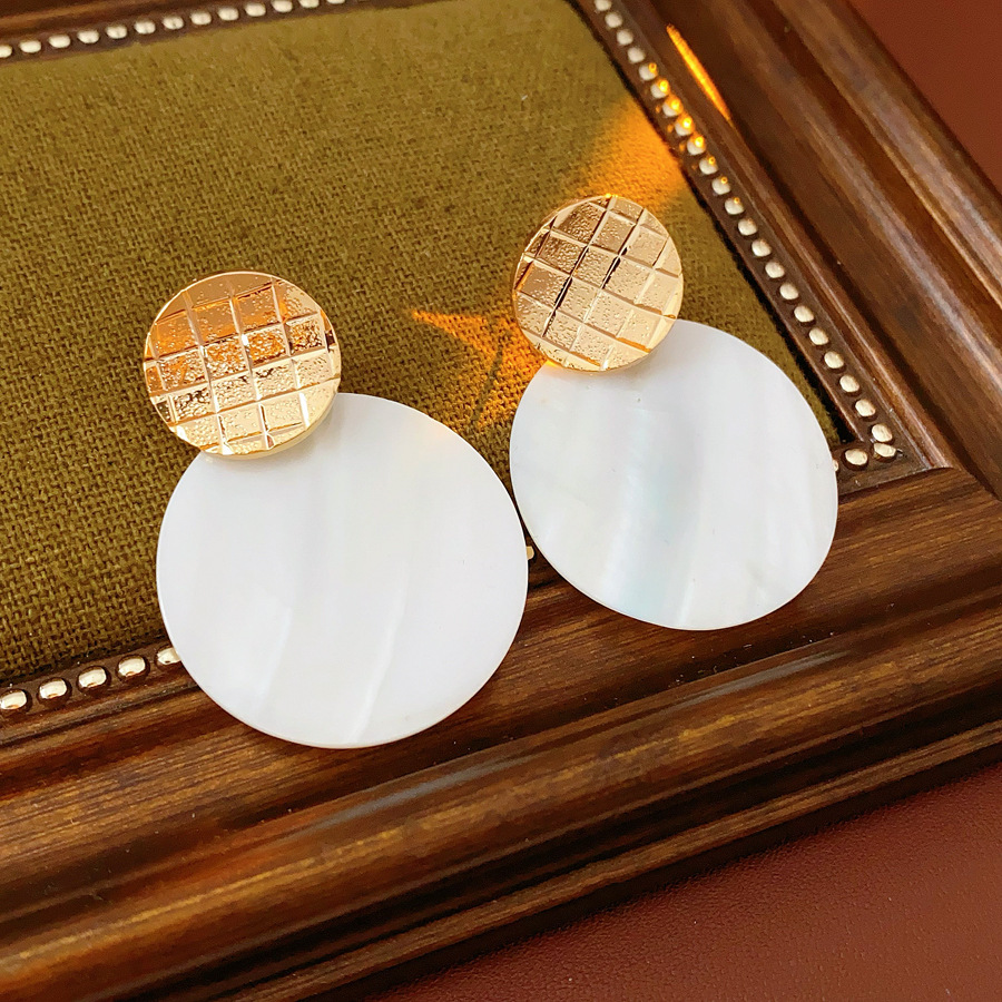 gold-round