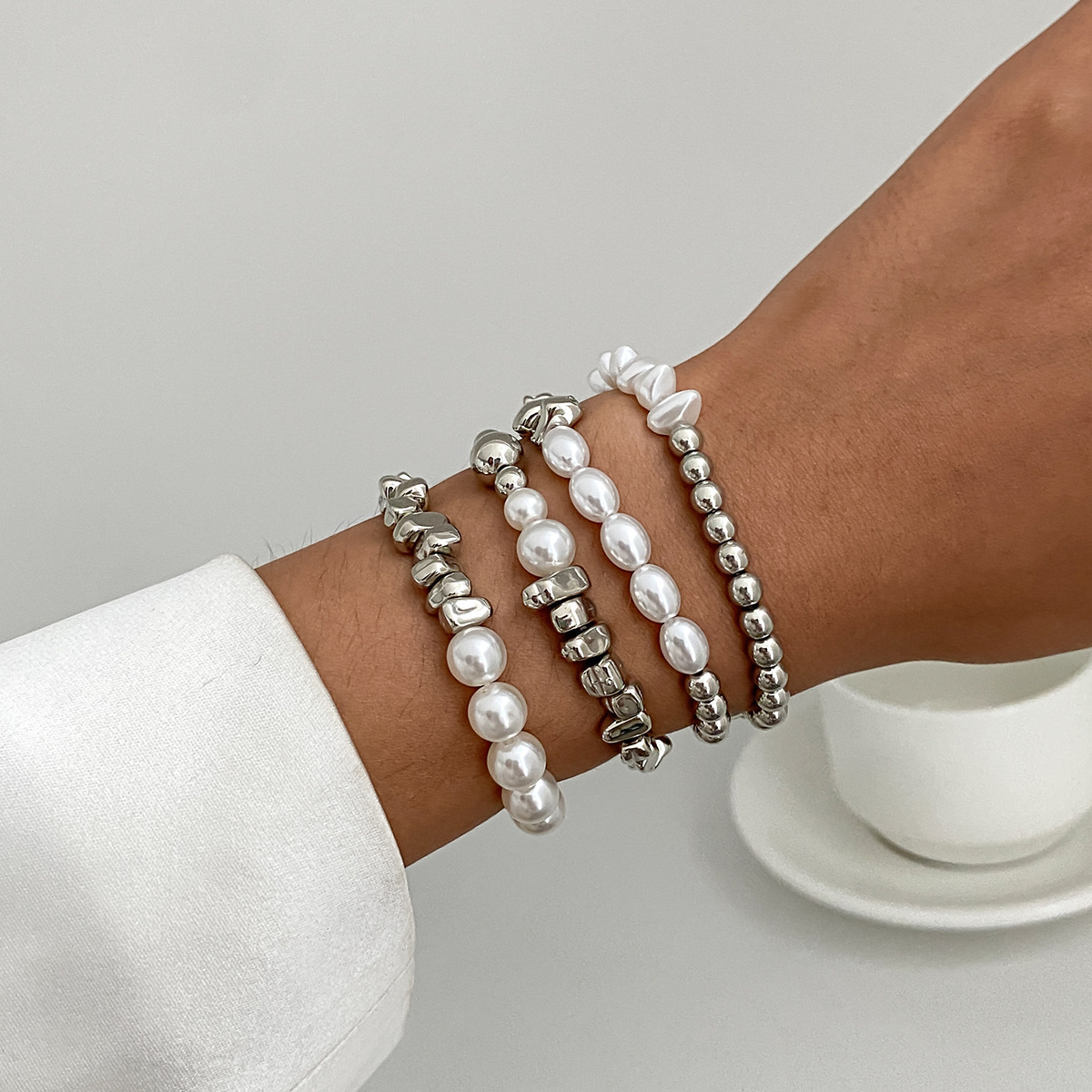 02 white k 4-piece set 6304