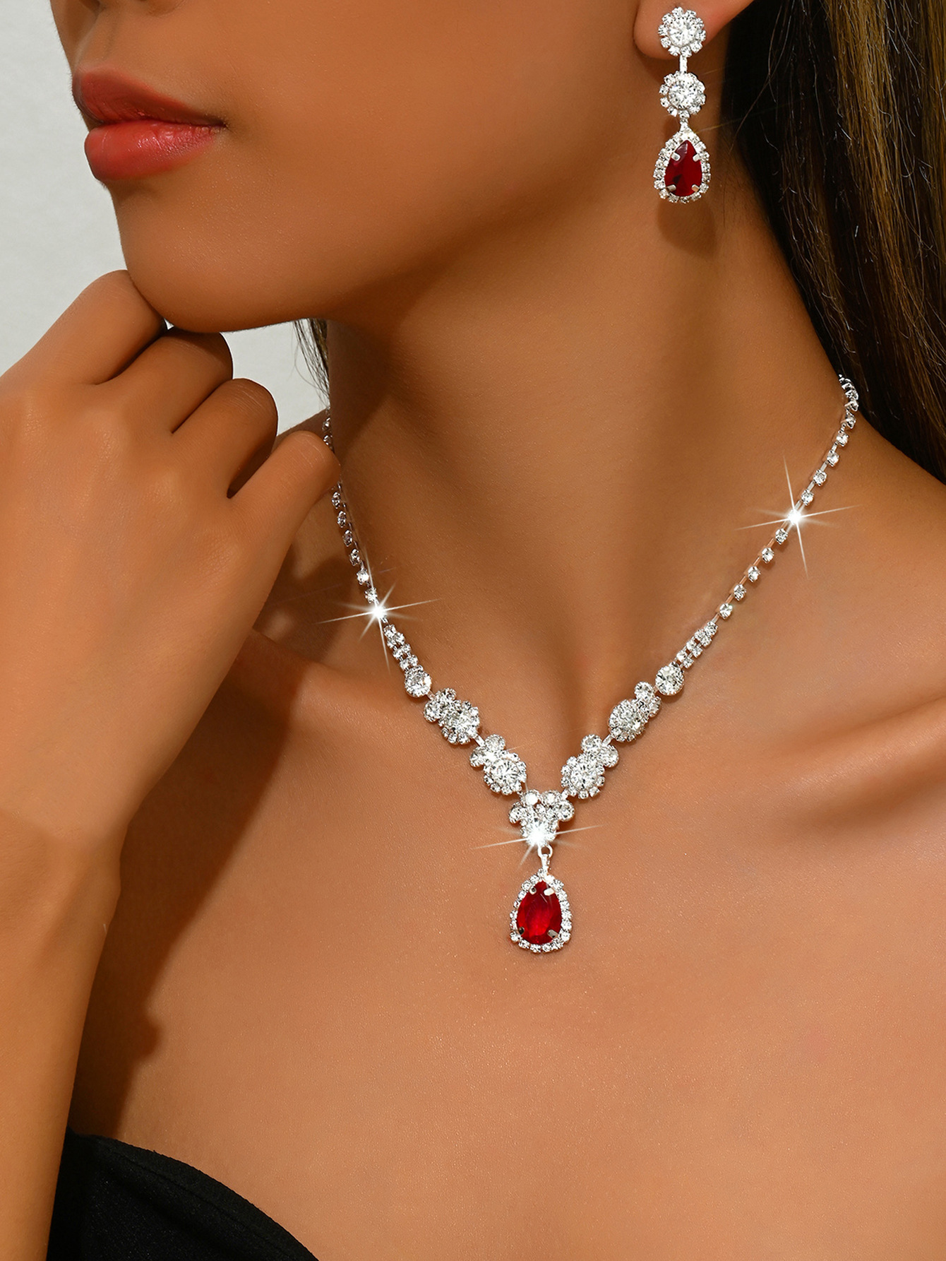 1544 silver red necklace earrings