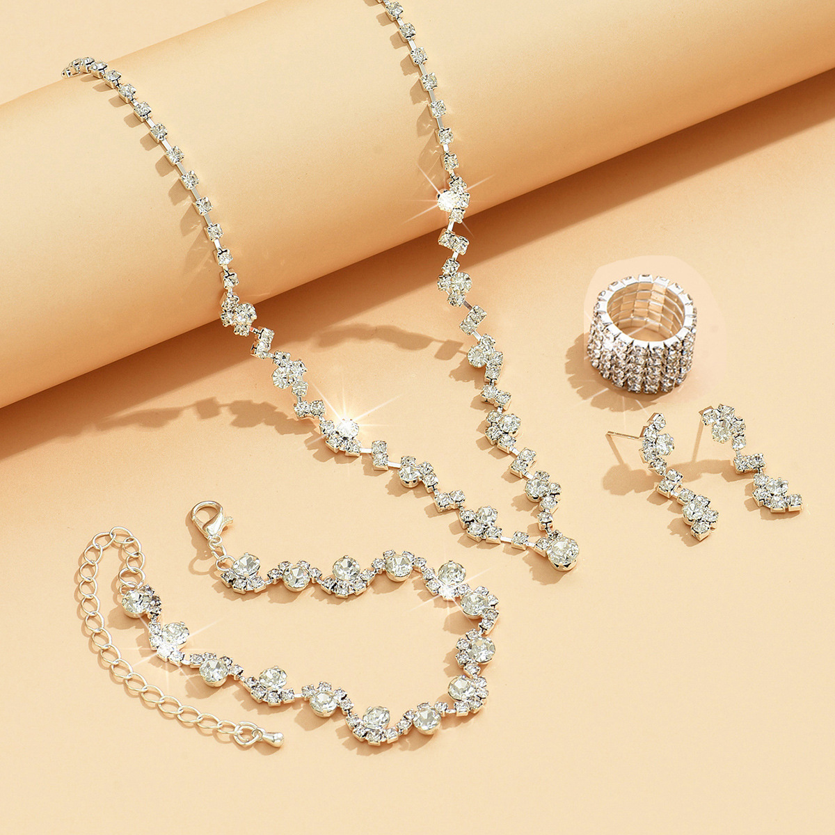 M 5 row of rings silver