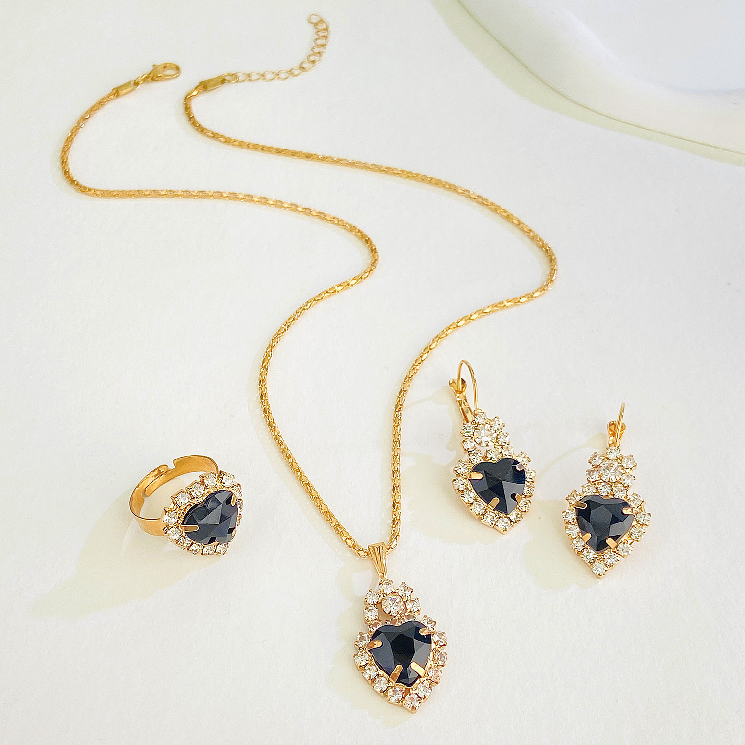 02KC Gold Black (Love) M-081