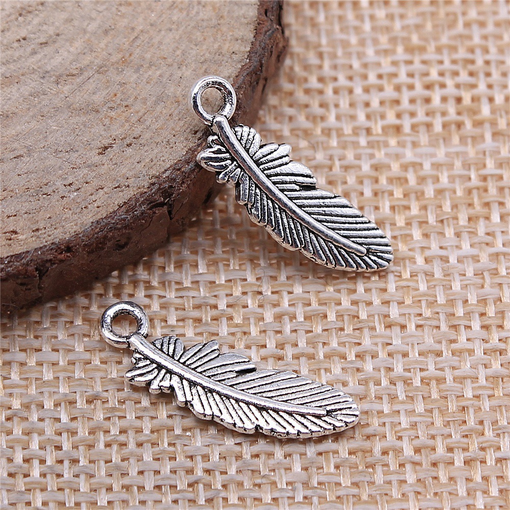 couleur argent antique