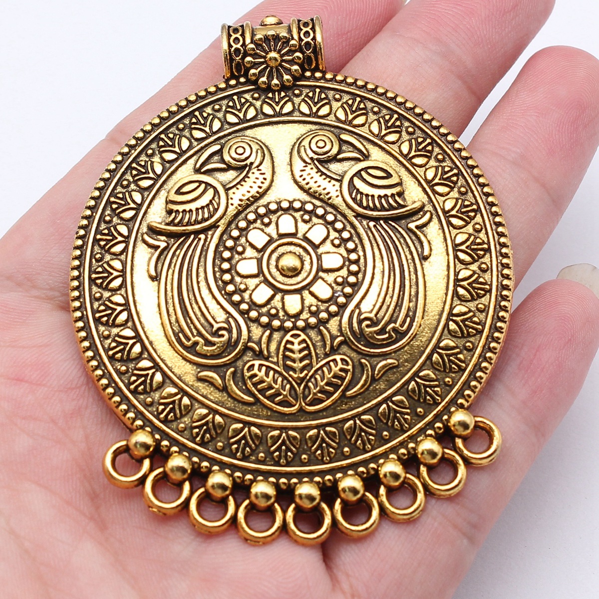 antique gold color