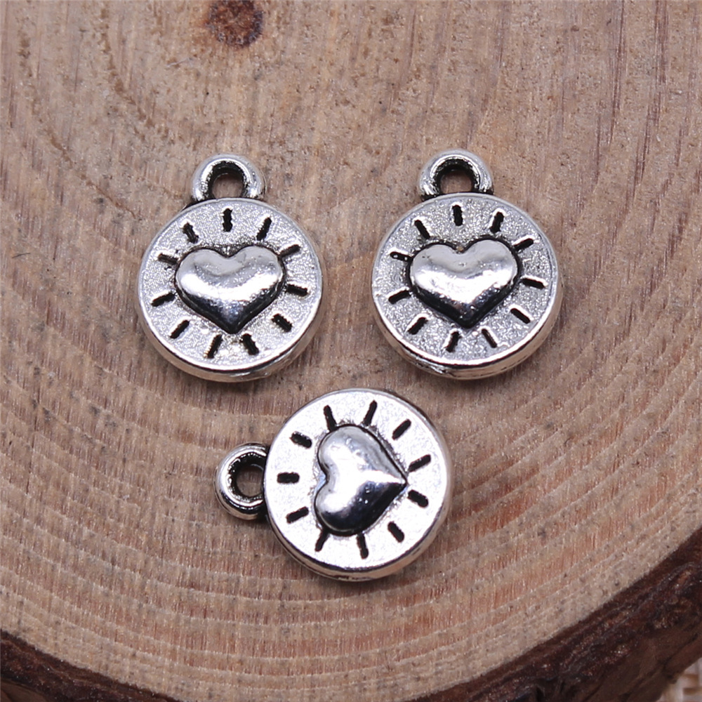 antique silver color