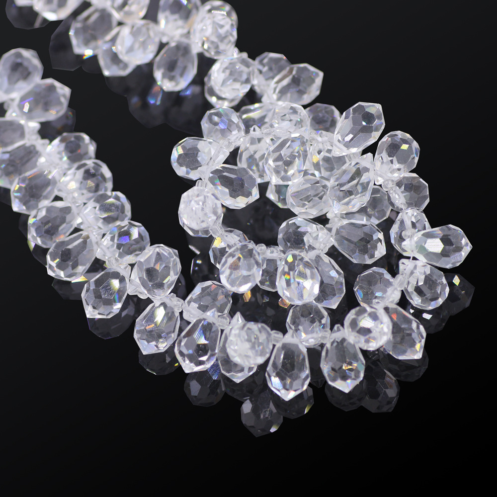 5.5x11mm pointed bottom water drop white