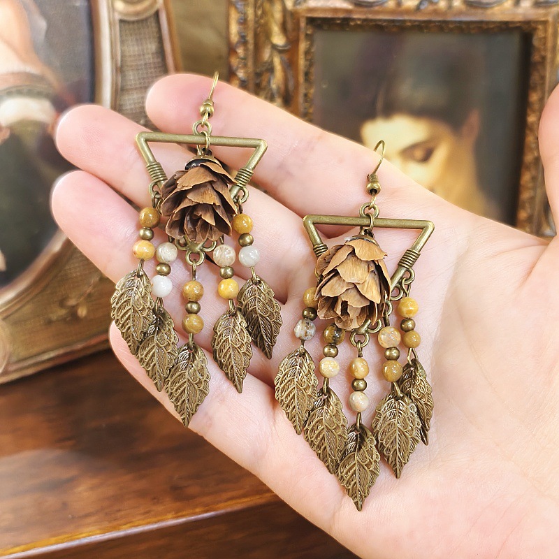 Pine cone style