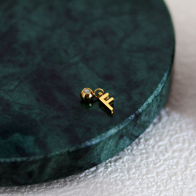 Letter Pendant (F)