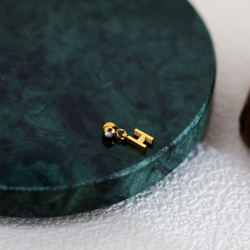 Letter Pendant (H)