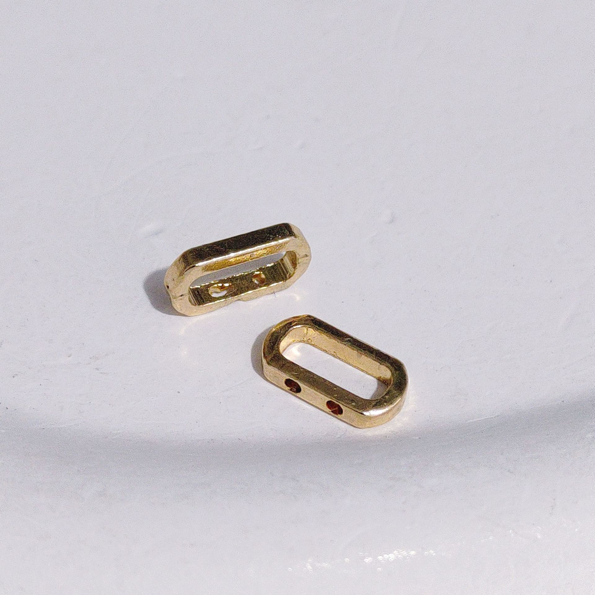1.45kg holes gold