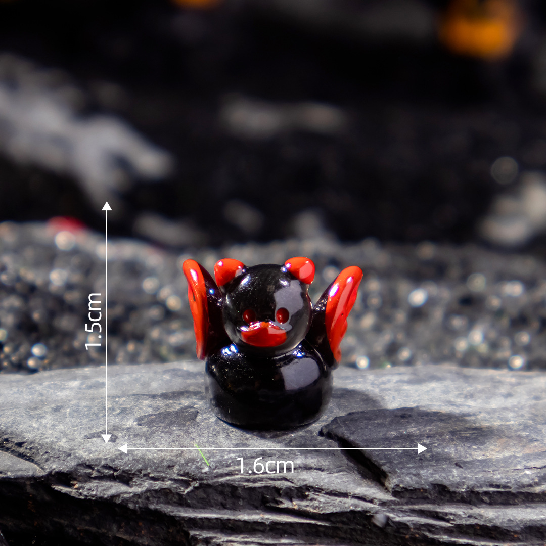 Devil duck solid black (with wings) no. 5