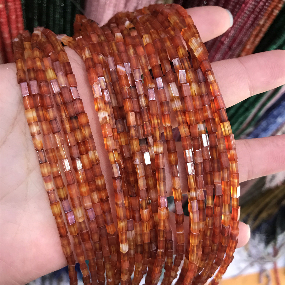 Square bar: 2*4mm red agate