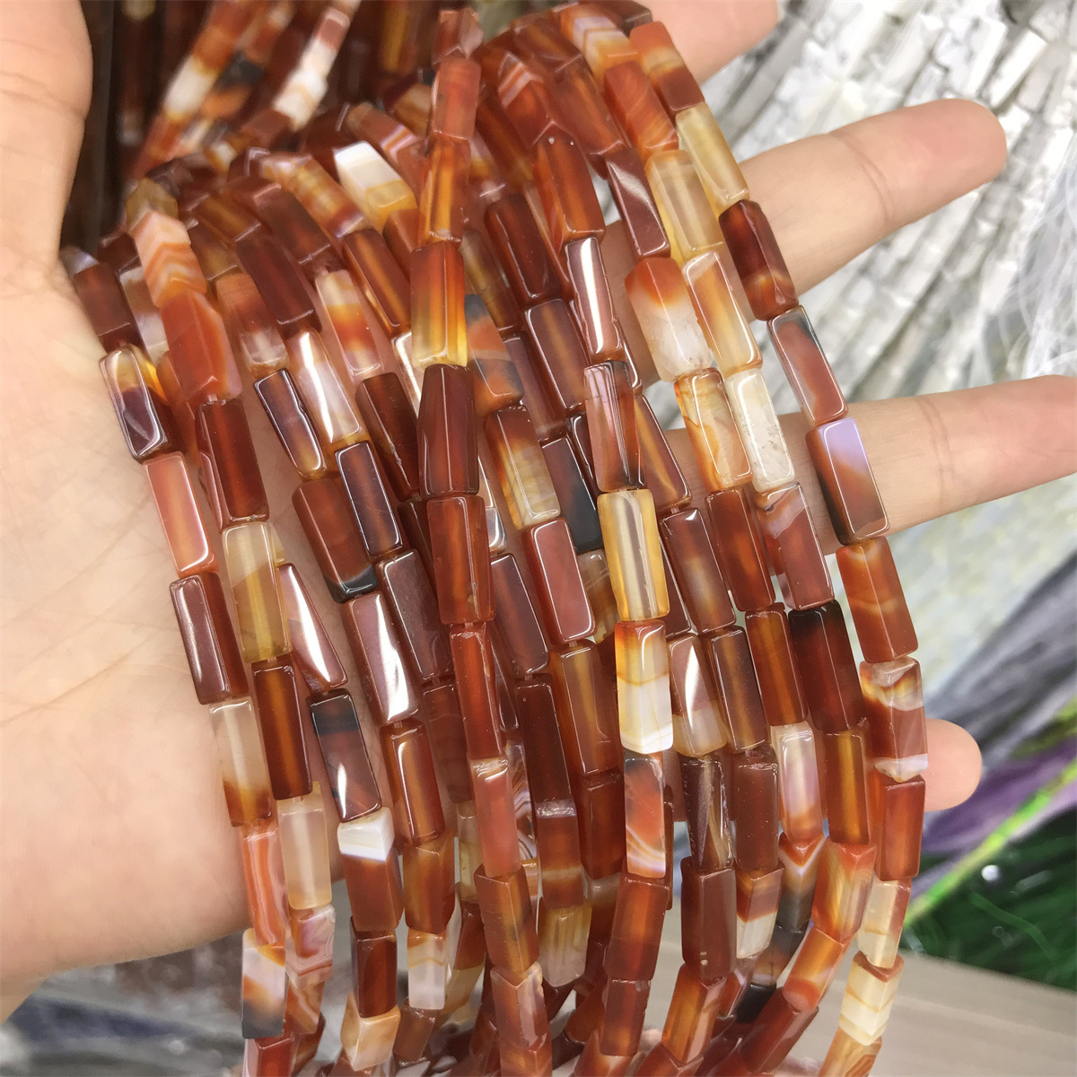 Square bar: 4*13mm red agate