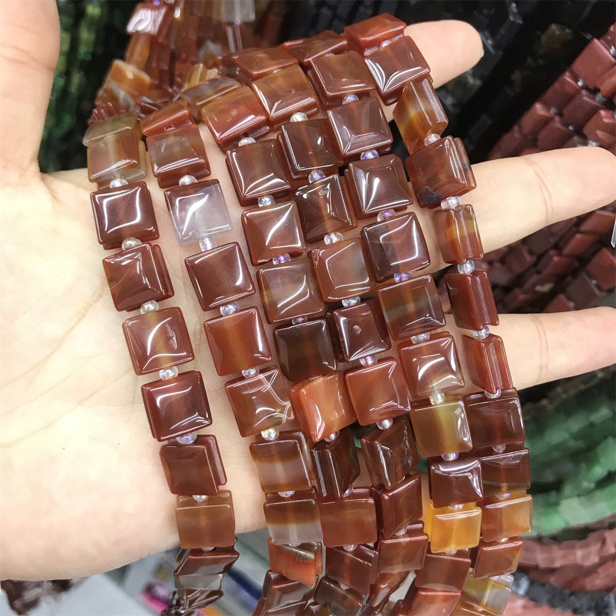 Hand sign: 10*10*5mm red agate