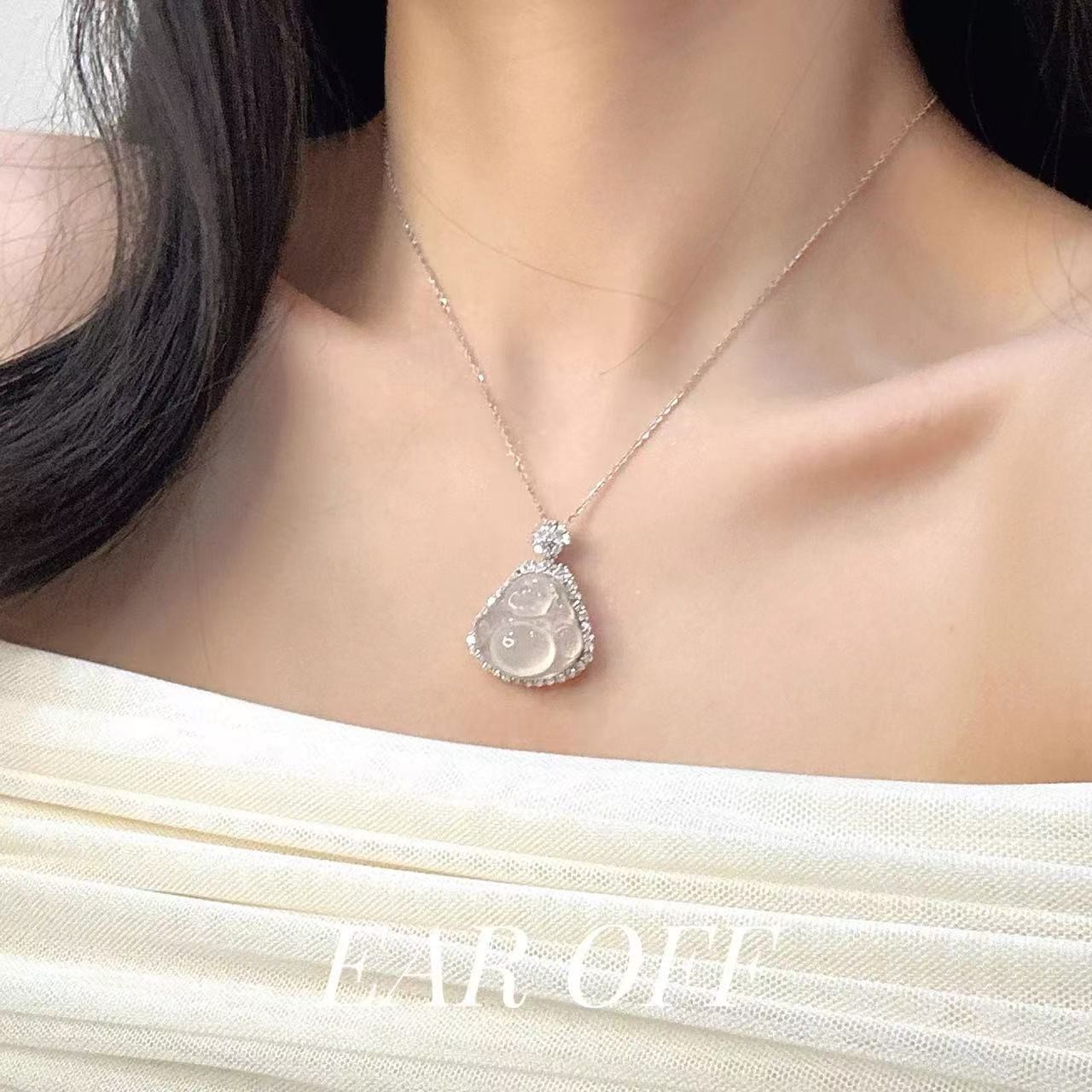 9294-silver buddha white