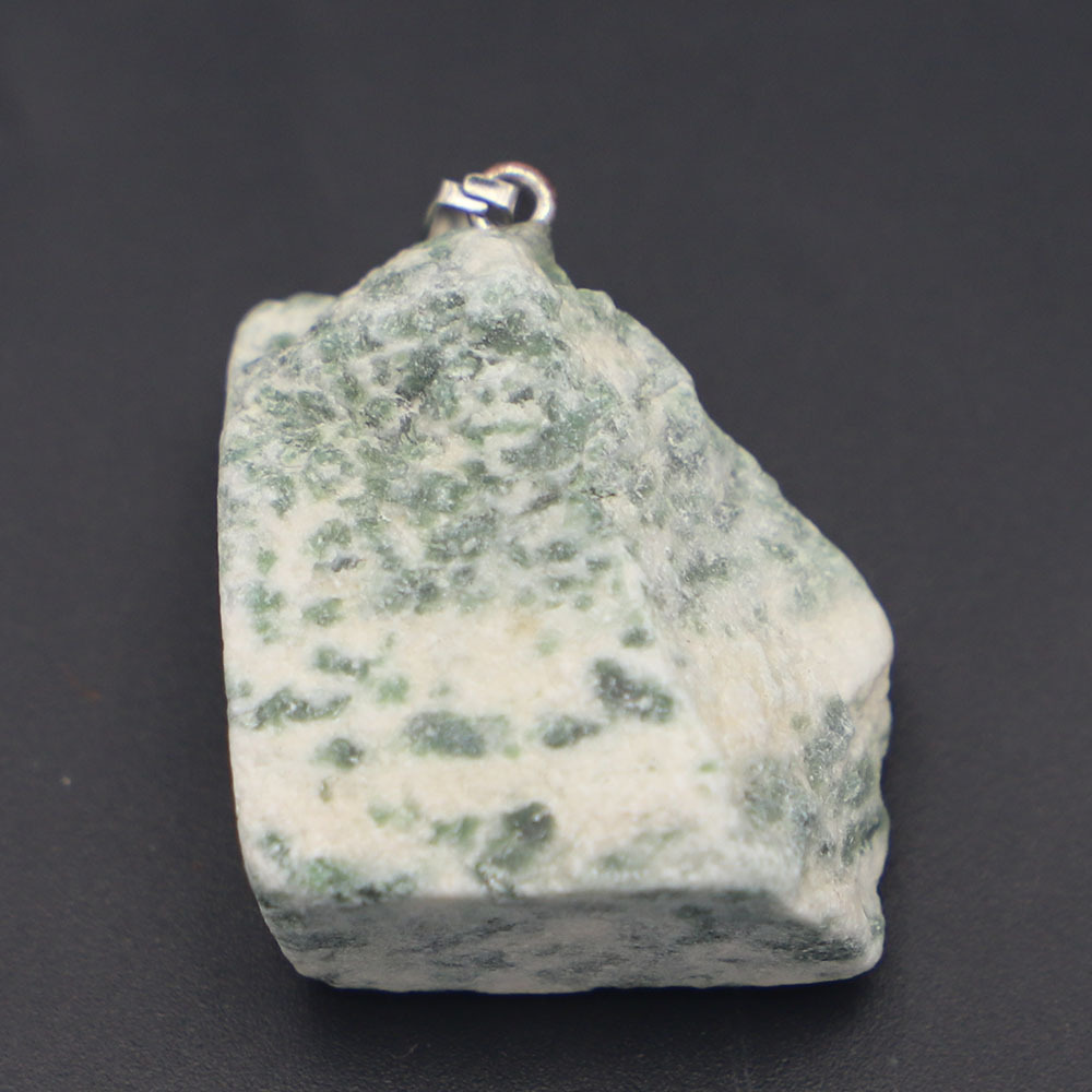 Green point stone