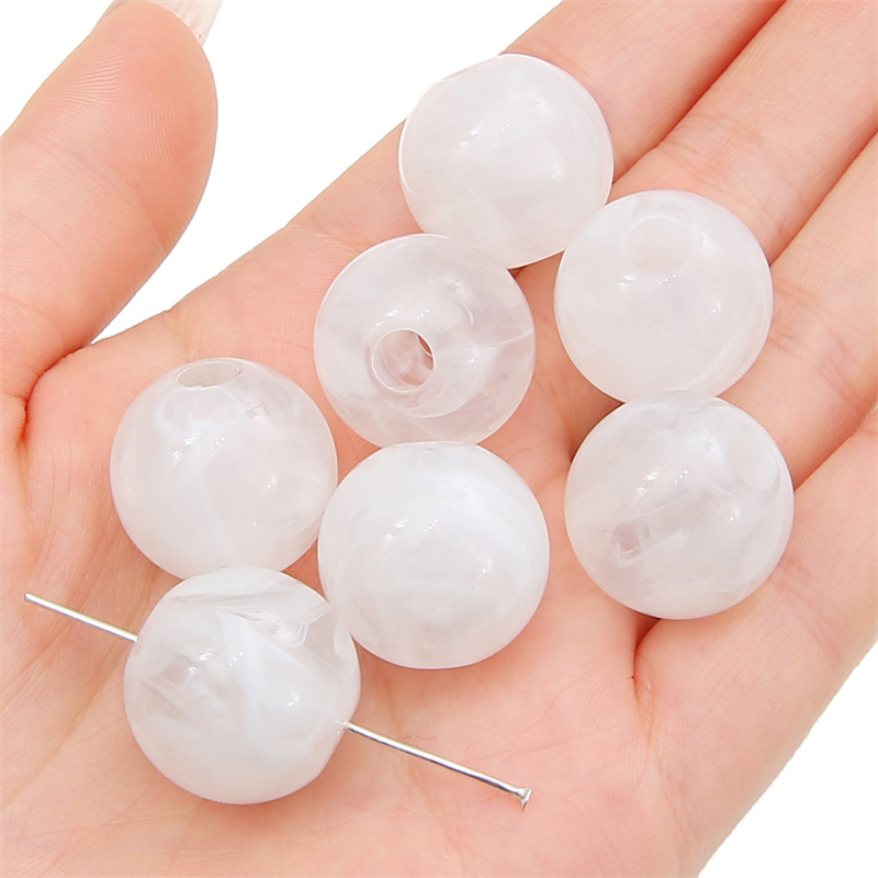 White beads 20mm/ aperture about 5mm 5/bag