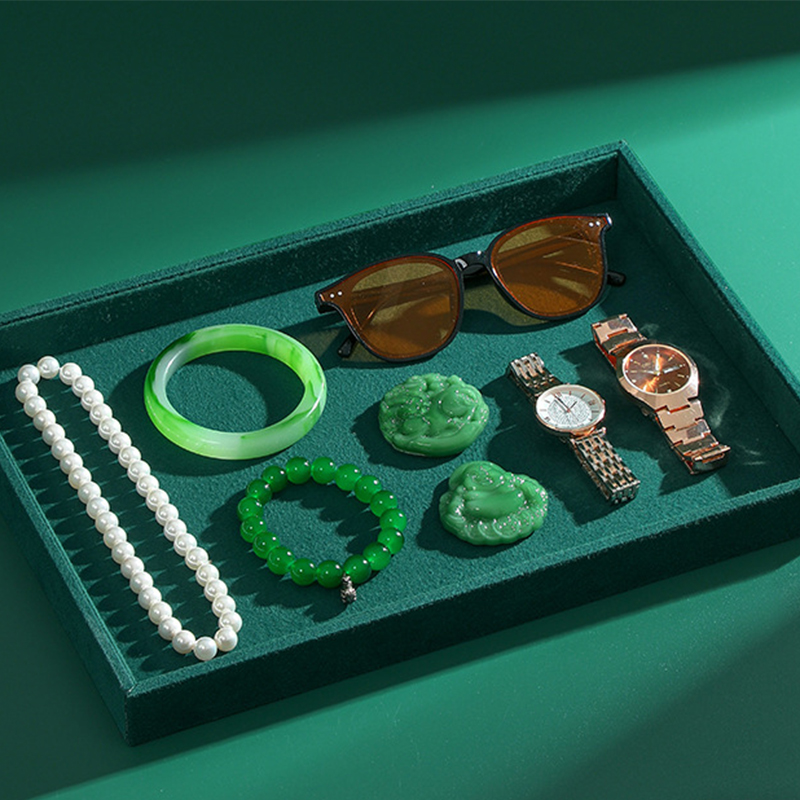 [Space plate] Green [uncovered tray]]