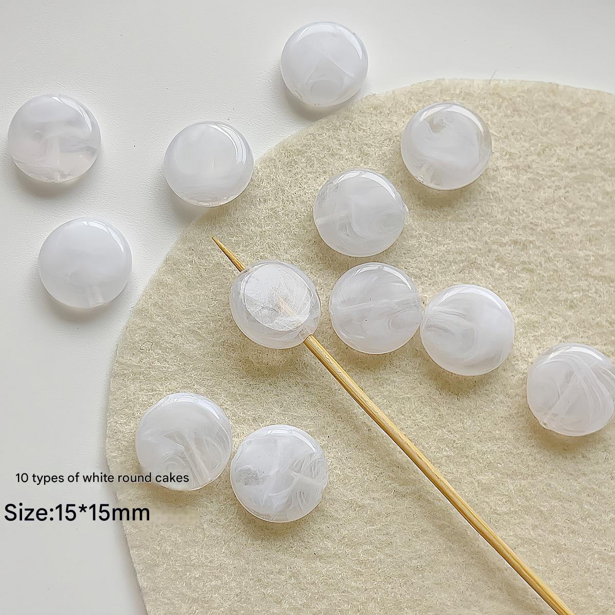 10 /15x15mm/White round cakes (10)