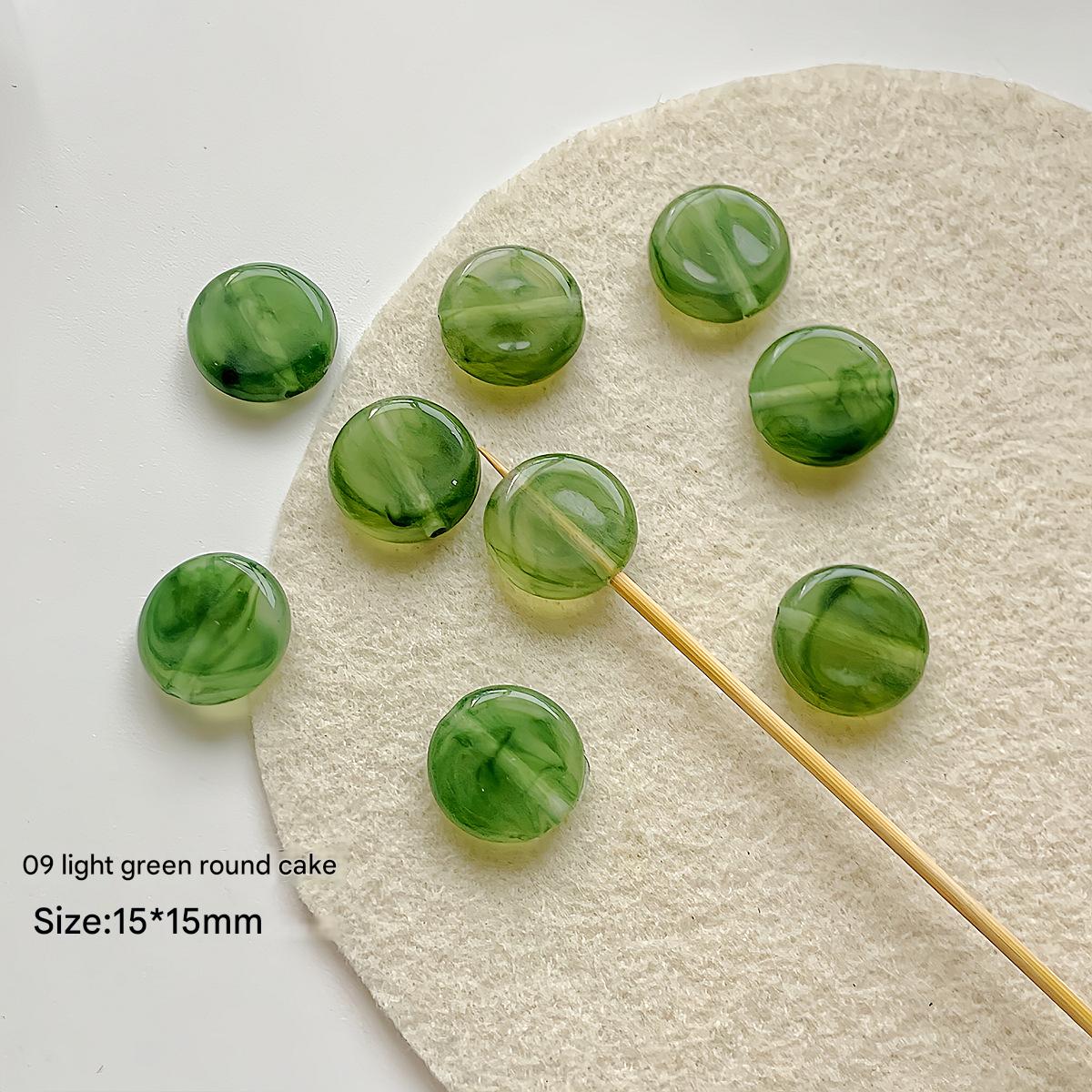 09 /15x15mm/light green round cakes (10)