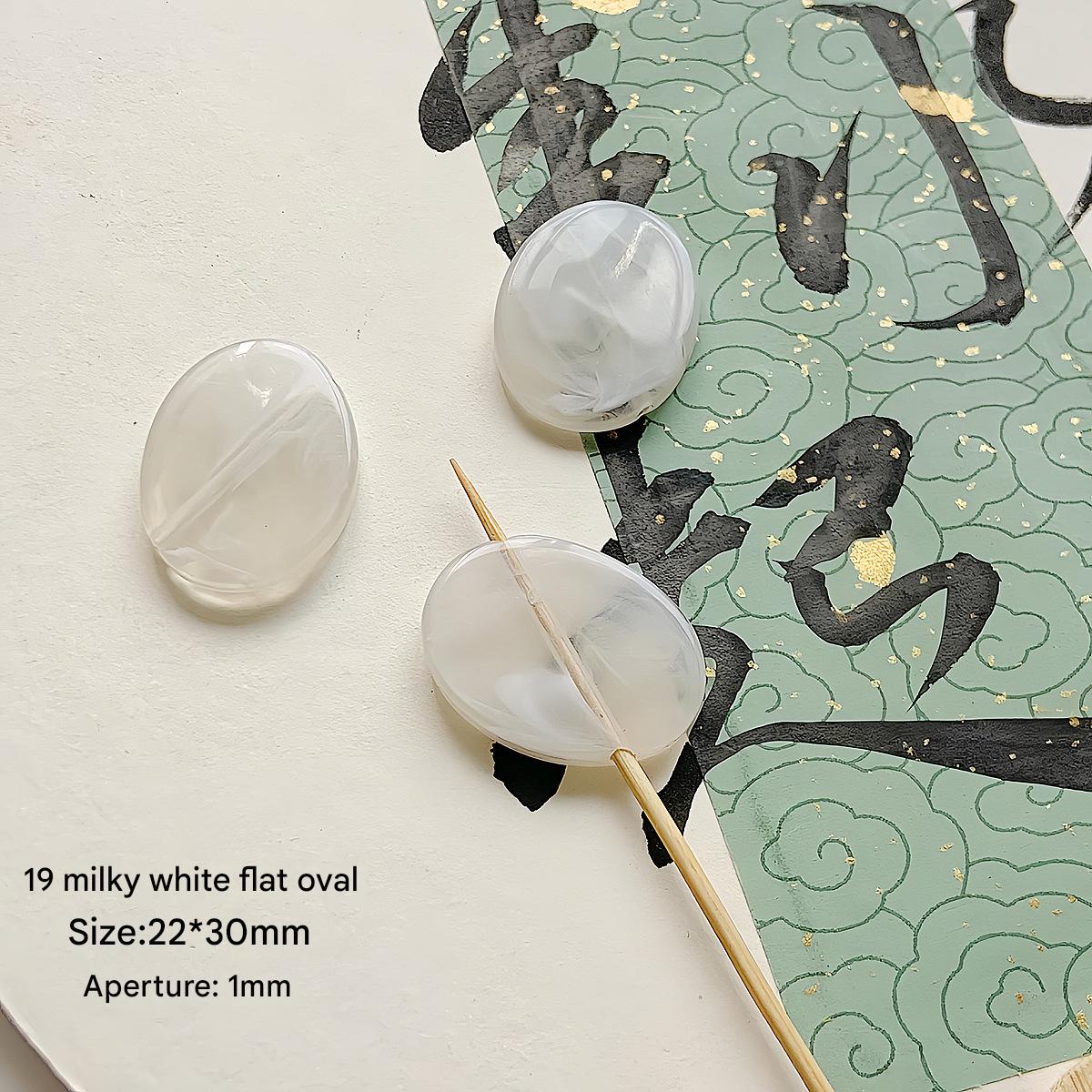 19 /22x30mm/Milky White flat Oval (3pcs)