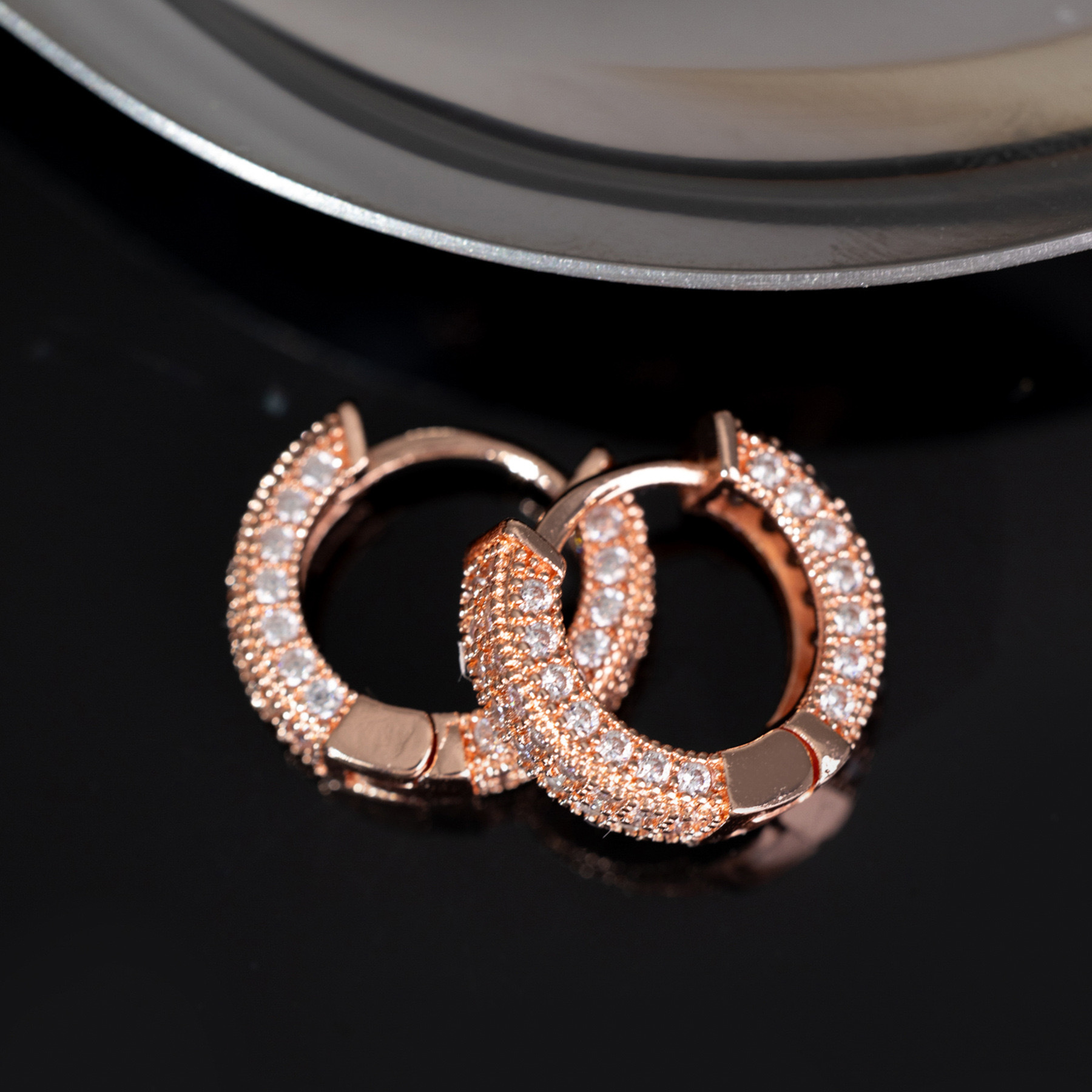 Rose gold-White Diamond (1 pair)