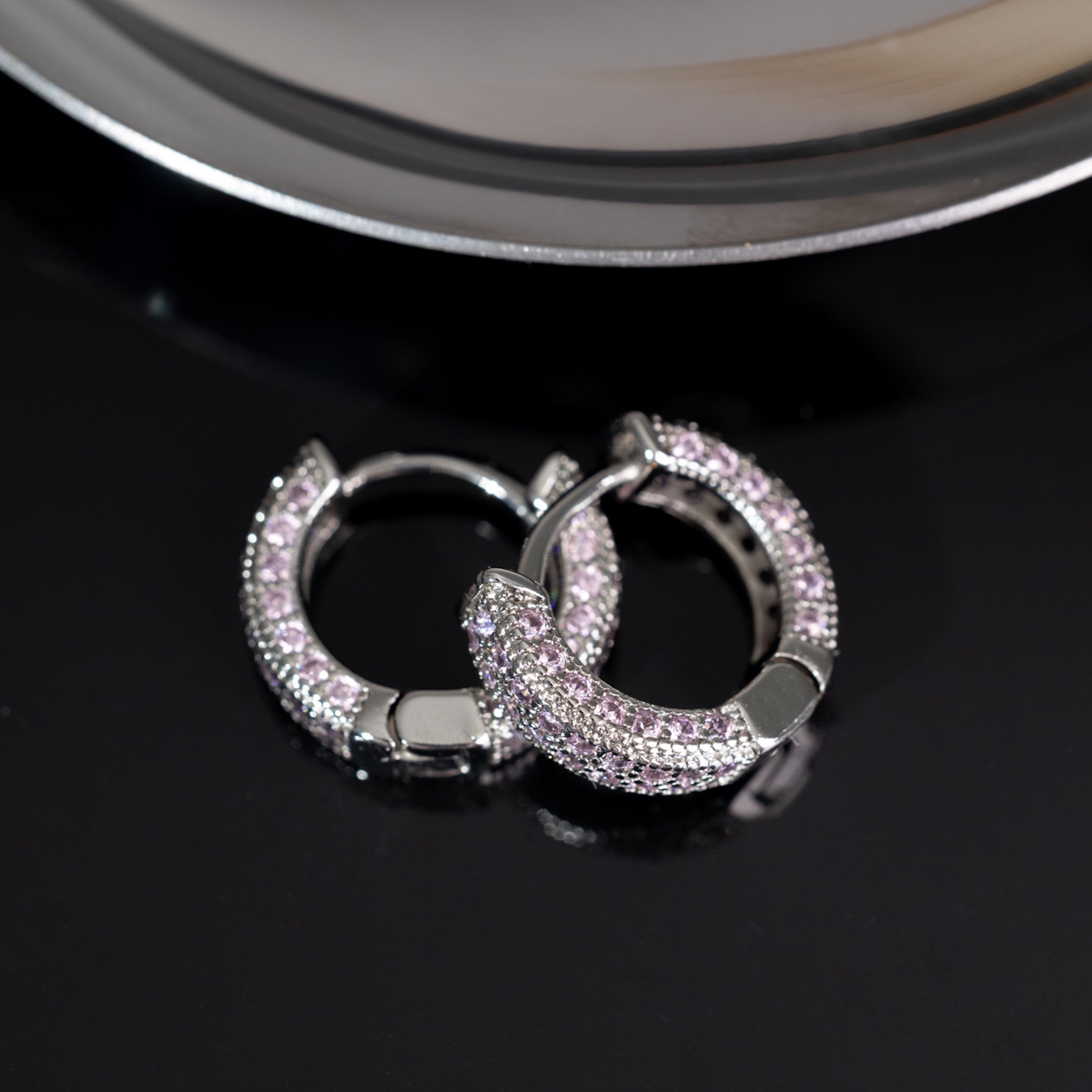 platinum-pink diamond (1 pair)
