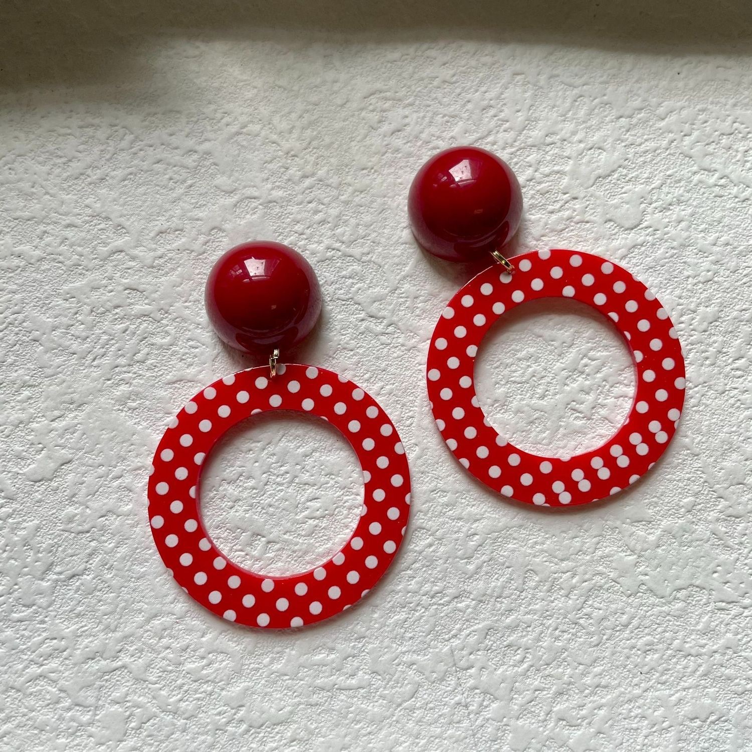 Pair of red peas