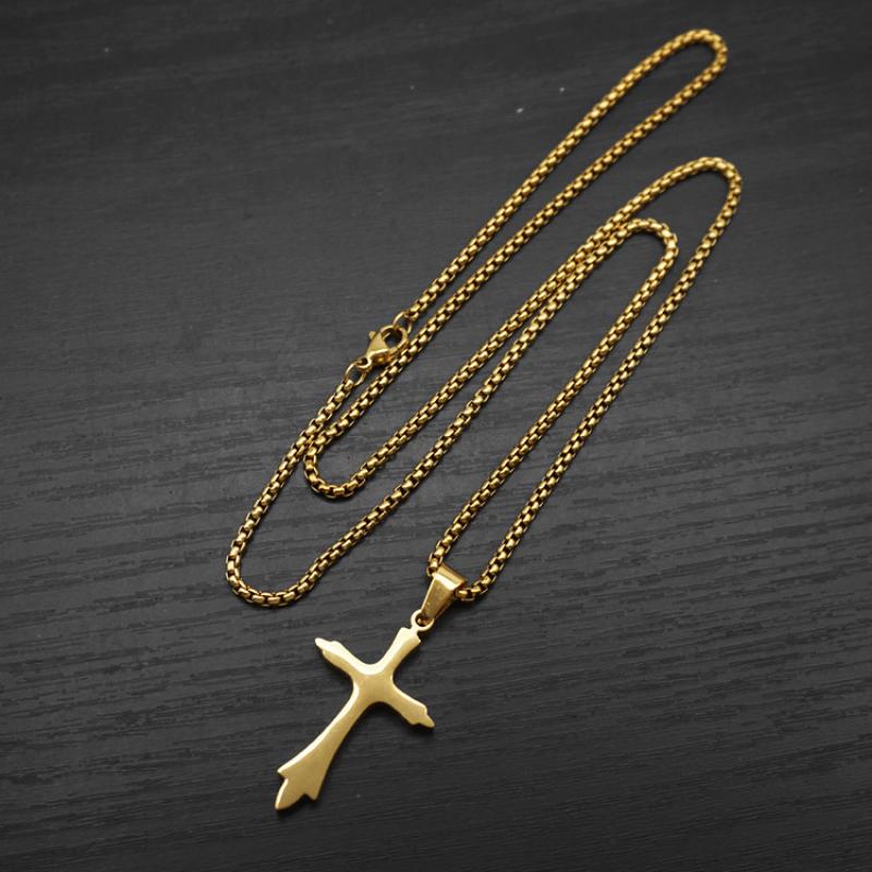 Model a gold with 2mm55cm square pearl chain
