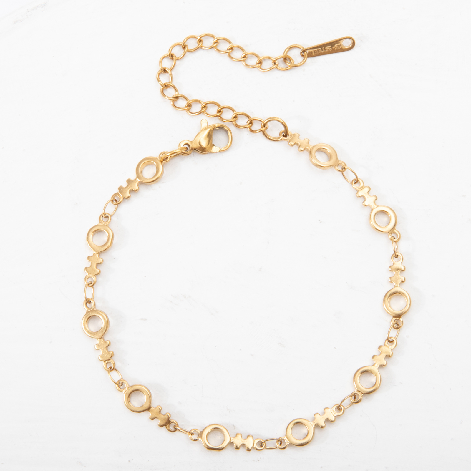 Sunny doll lucky word 5mm width-gold