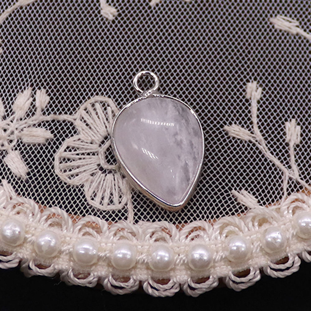 White crystal