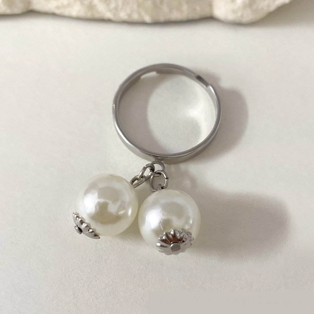 Pearl ring