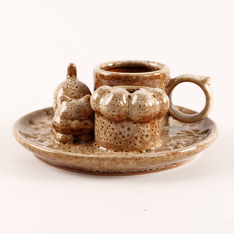 Casual cat round handle spotted white