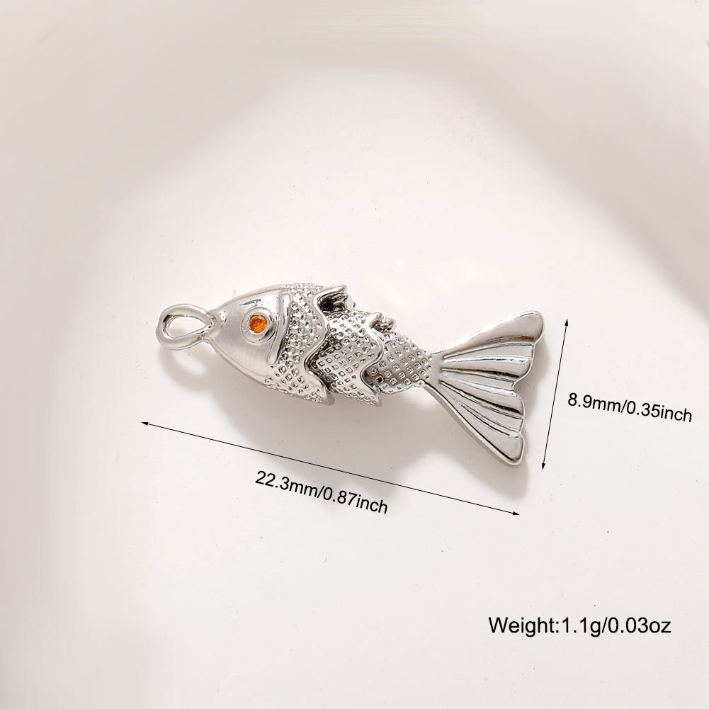 White k three-section fish