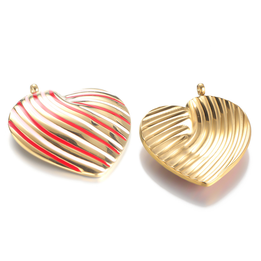 Pendant style eight