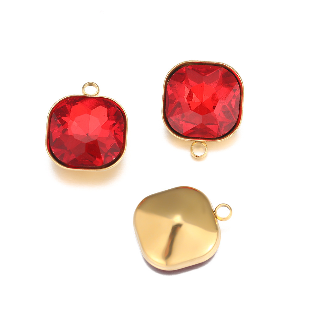 Pendant red