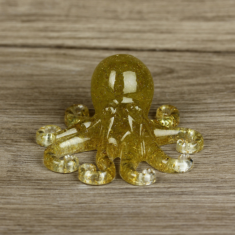 Lemon yellow crystal