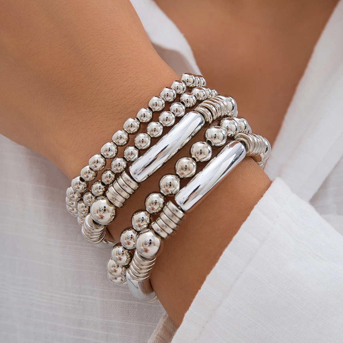 06 White K 4625