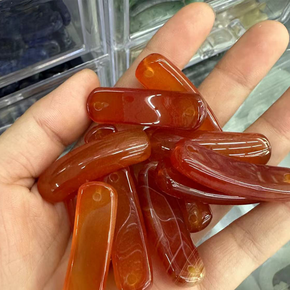 Red agate