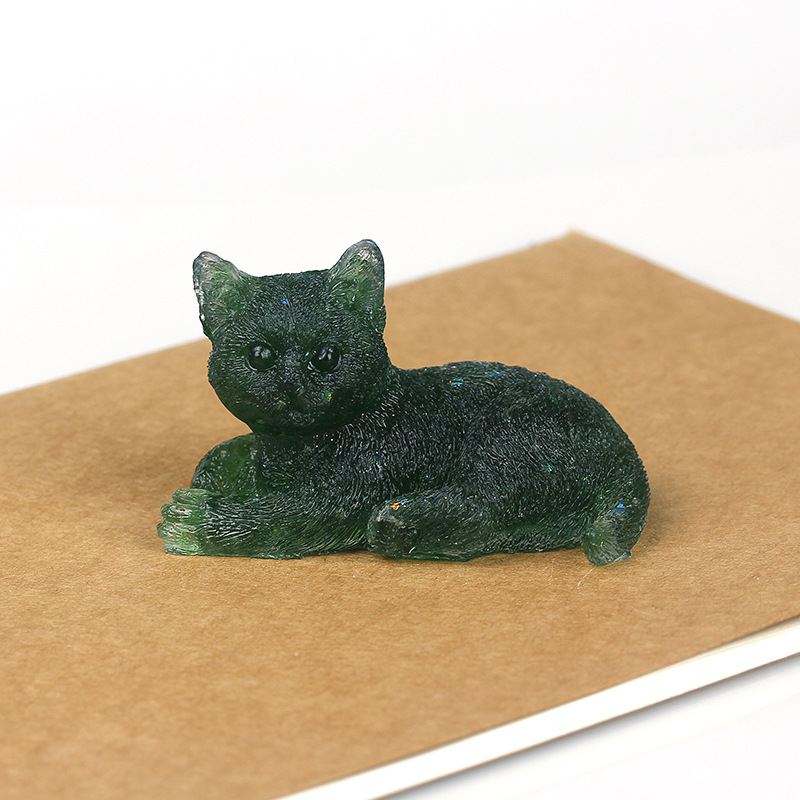 10 green glass sequins