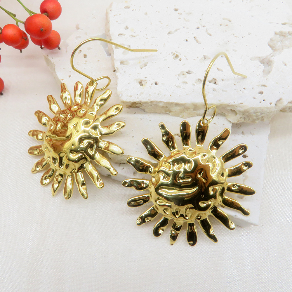 earring