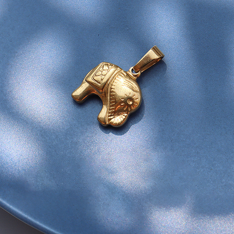 D01 Golden Elephant