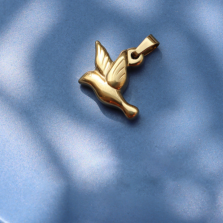 D04 Golden Bird